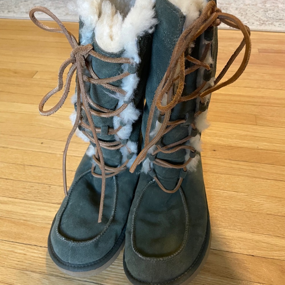 UGG Whitley Tall Suede Boots Lace Up Size 10 Olive Green